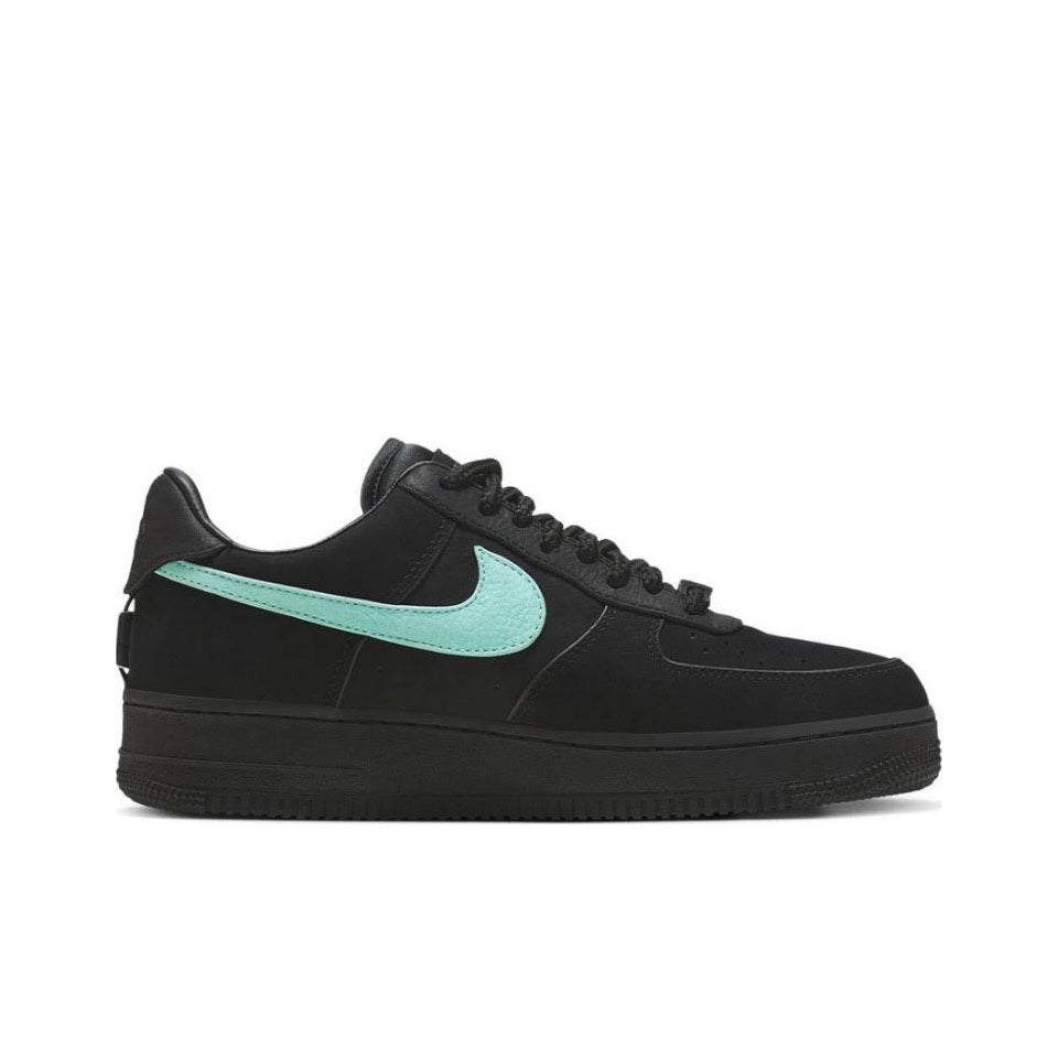 Limited to 30 Pairs! Ends When Sold Out!【Nike (Nike) | Official Site】★Worldwide Shipping Included★ The Collaboration That Shook the World★ Ultra Popular Items Featured in Magazines, TV, and Movies