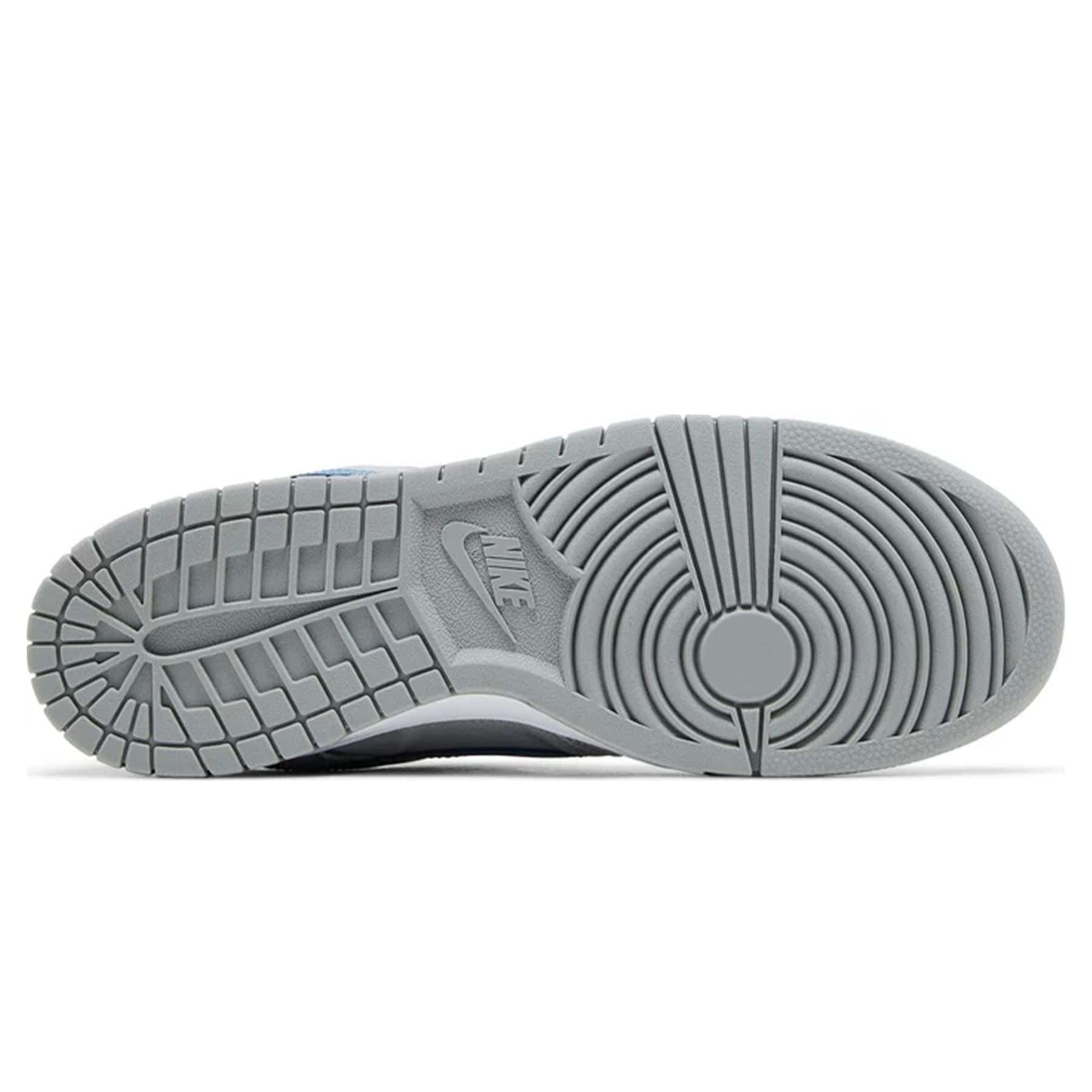 Nike Dunk Low 'Silver Surfer' 2024