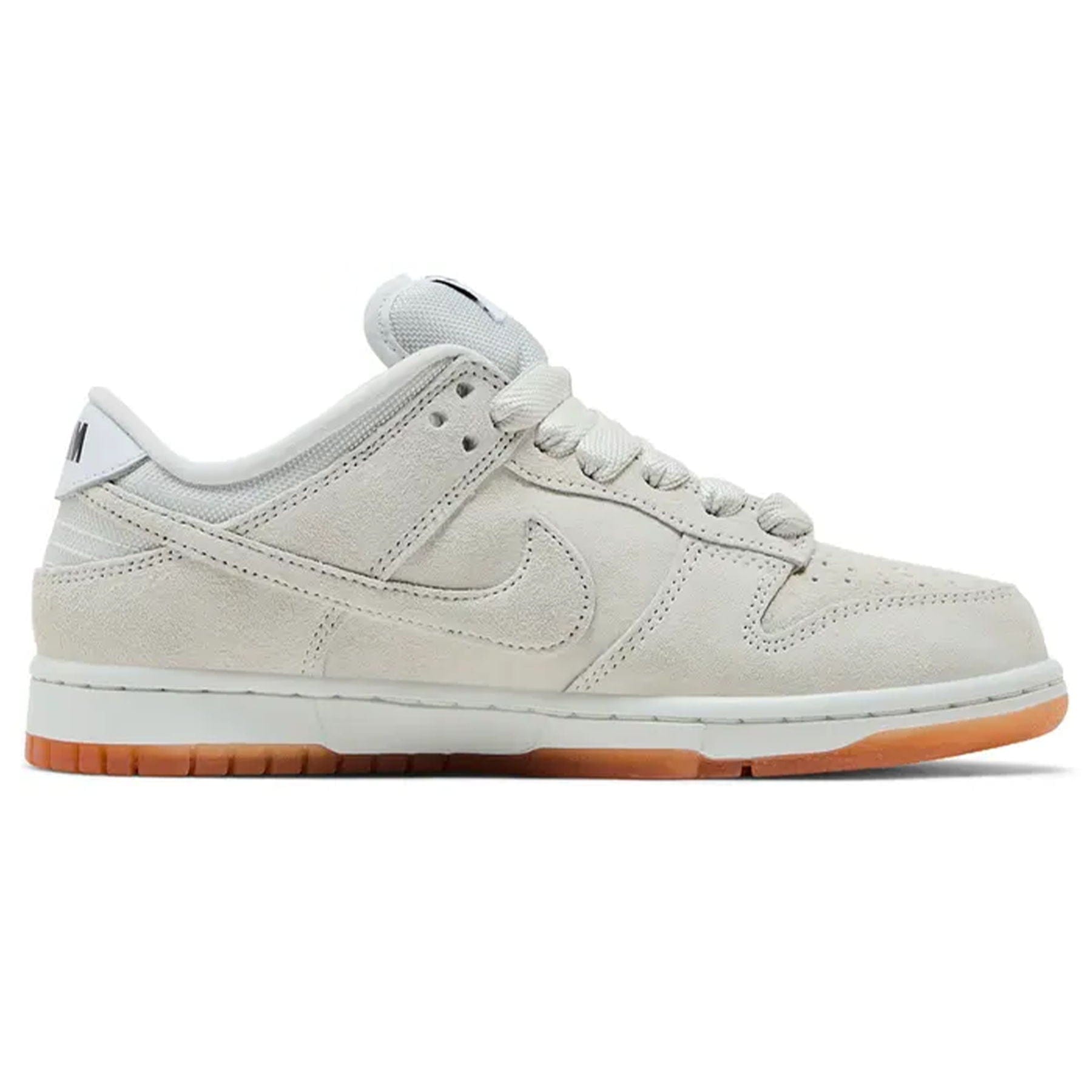 Nike Dunk Low Pro SB B 'Pale Ivory'