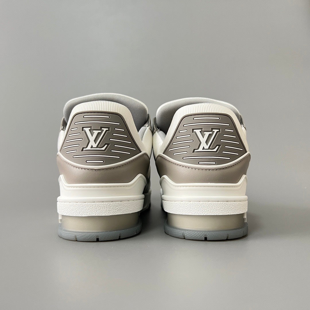 Highly Popular! LOUIS VUITTON TRAINER SNEAKER Trainer Line Sneakers