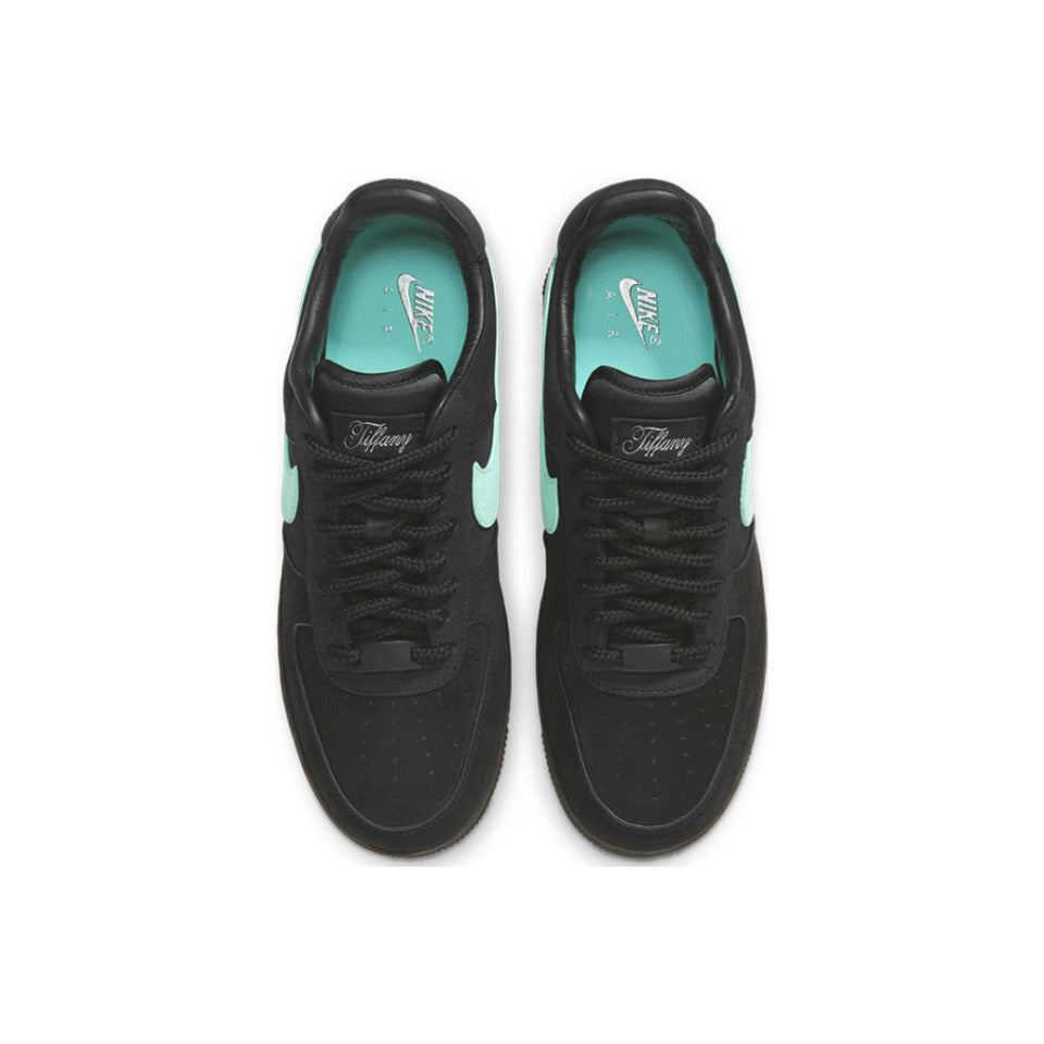 Limited to 30 Pairs! Ends When Sold Out!【Nike (Nike) | Official Site】★Worldwide Shipping Included★ The Collaboration That Shook the World★ Ultra Popular Items Featured in Magazines, TV, and Movies