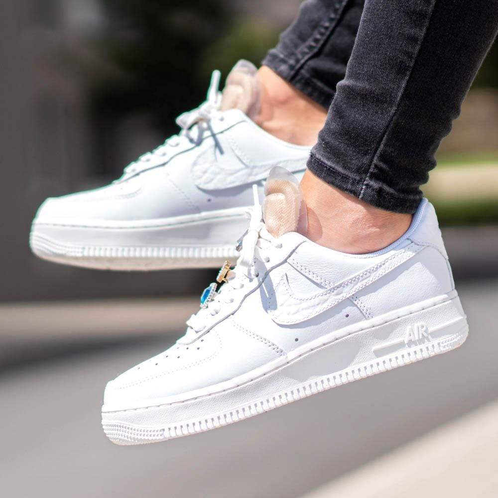 Nike Wmns Air Force 1 Low '07 LX 'Bling'