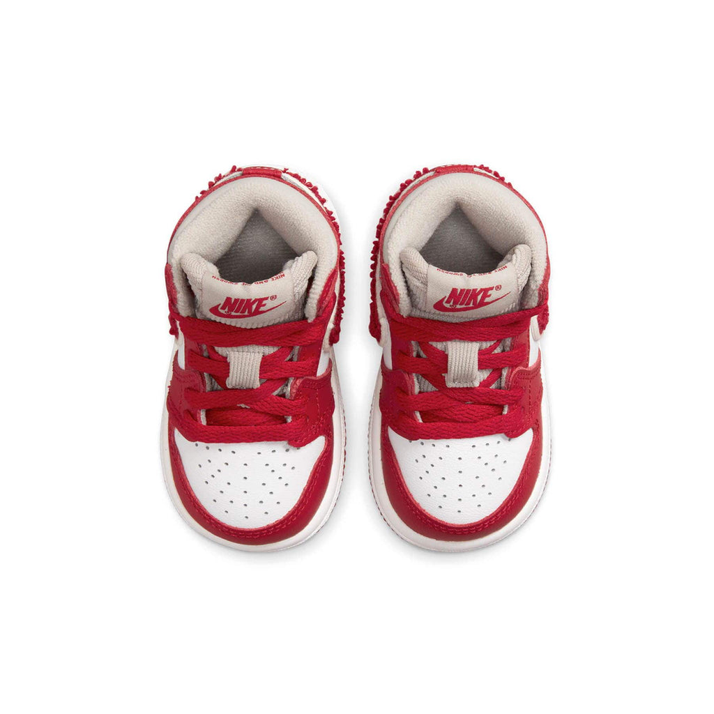 Air Jordan 1 Retro High OG TD 'Newstalgia Chenille'
