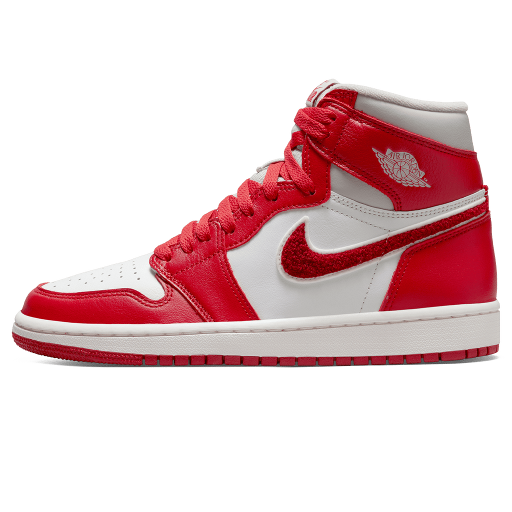 Air Jordan 1 High OG Wmns 'Newstalgia Chenille'