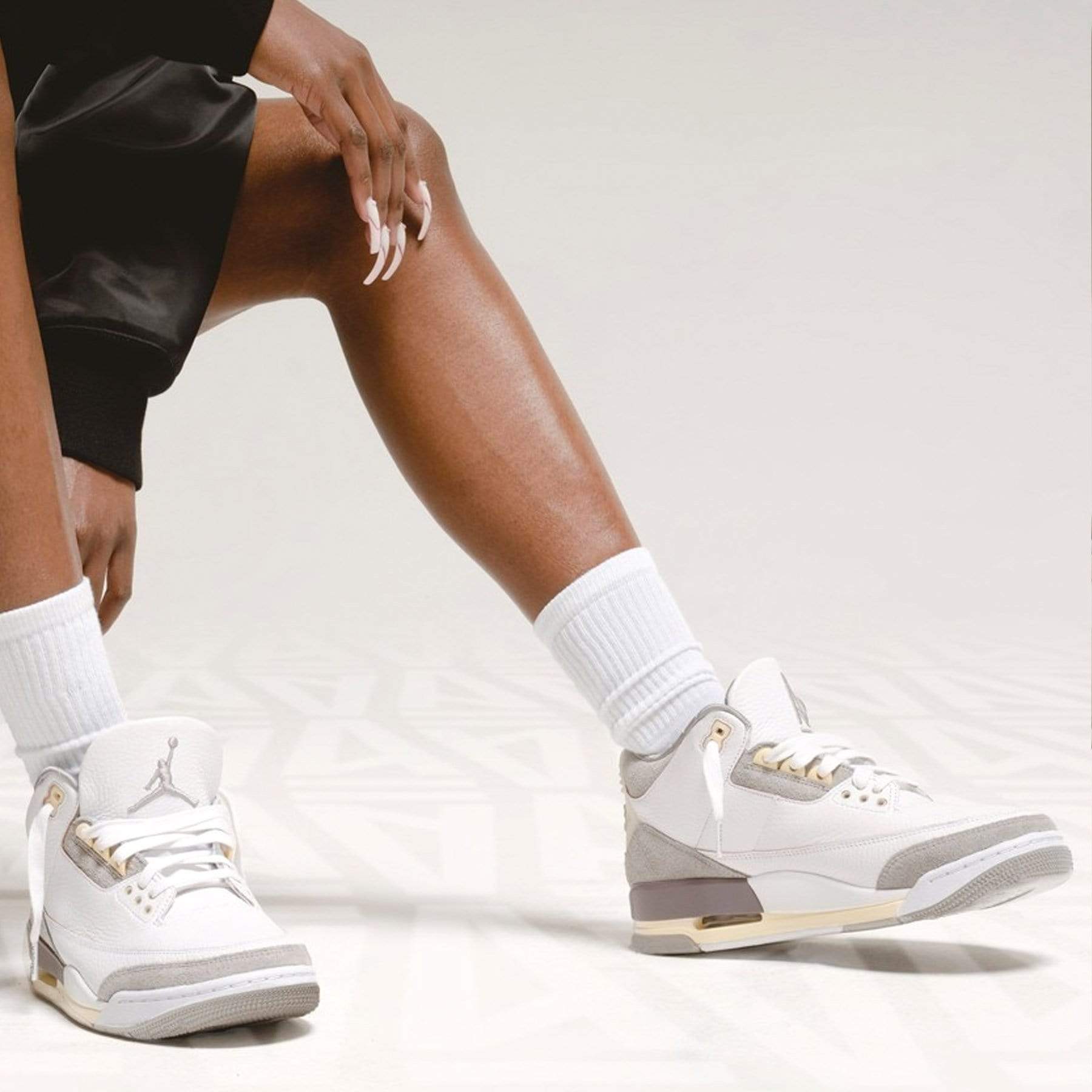 A Ma Mani¨¦re x Air Jordan 3 Retro SP Wmns 'Raised By Women'