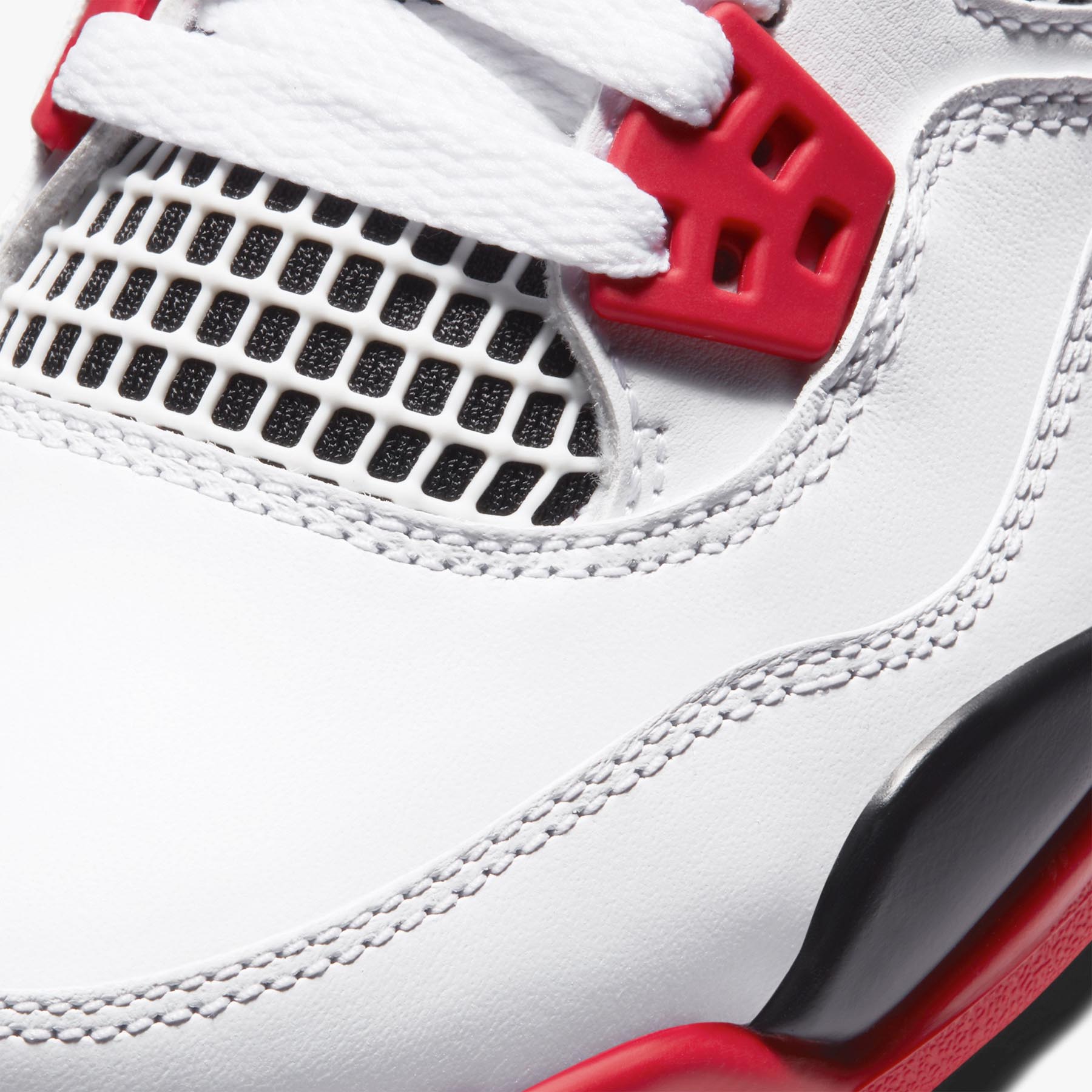 Air Jordan 4 Retro OG GS 'Fire Red' 2020