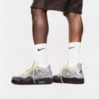Air Jordan 4 Retro SE 'Neon 95'