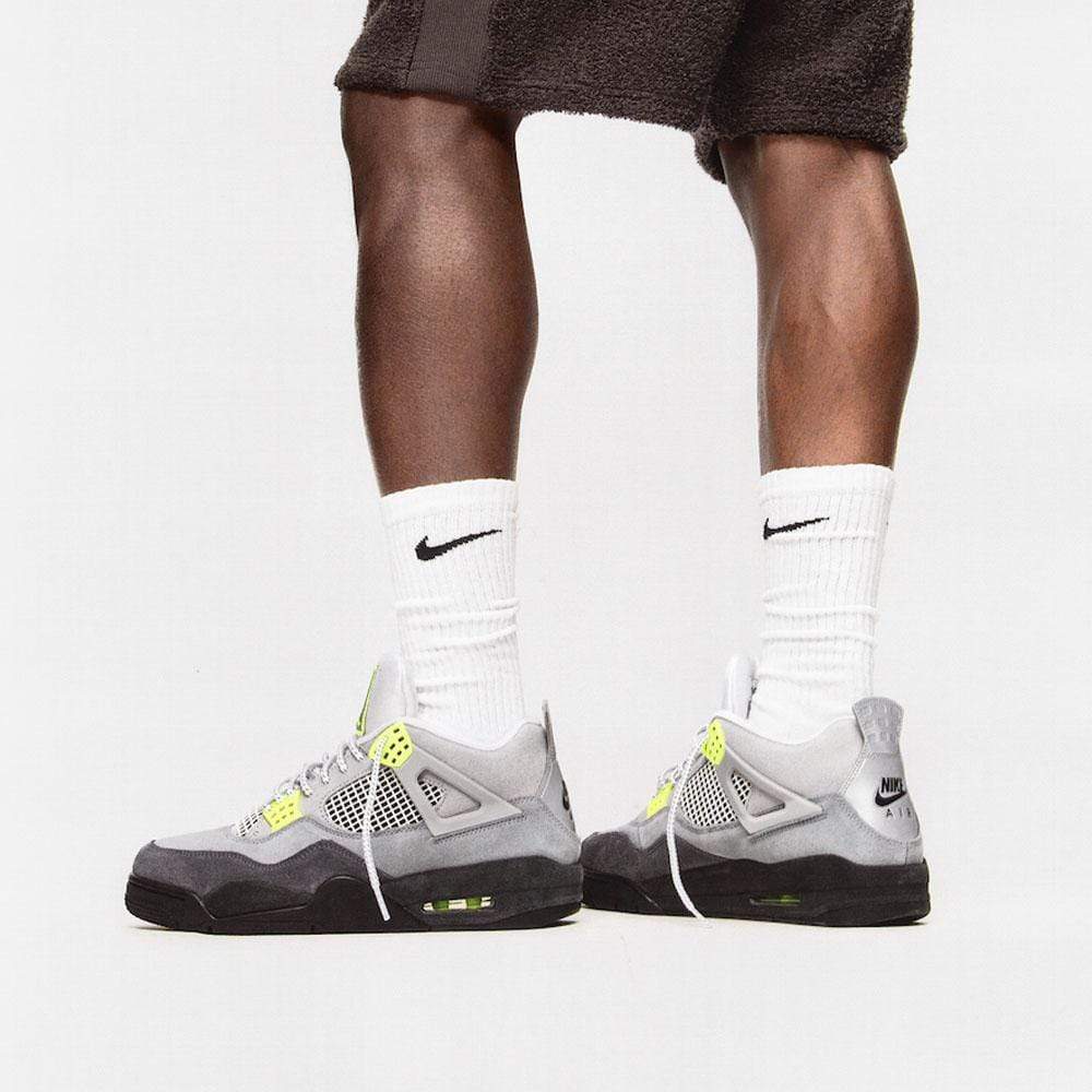 Air Jordan 4 Retro SE 'Neon 95'