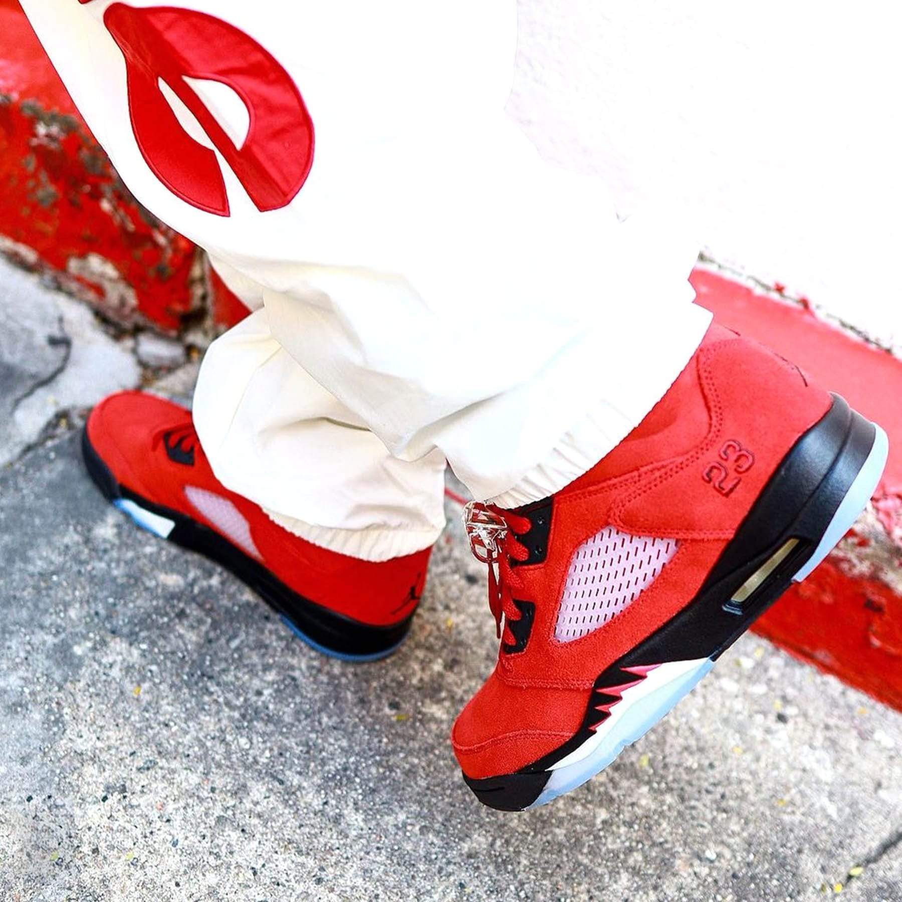 Air Jordan 5 Retro 'Raging Bull' 2021