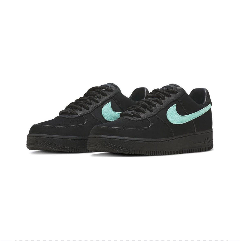 Limited to 30 Pairs! Ends When Sold Out!【Nike (Nike) | Official Site】★Worldwide Shipping Included★ The Collaboration That Shook the World★ Ultra Popular Items Featured in Magazines, TV, and Movies
