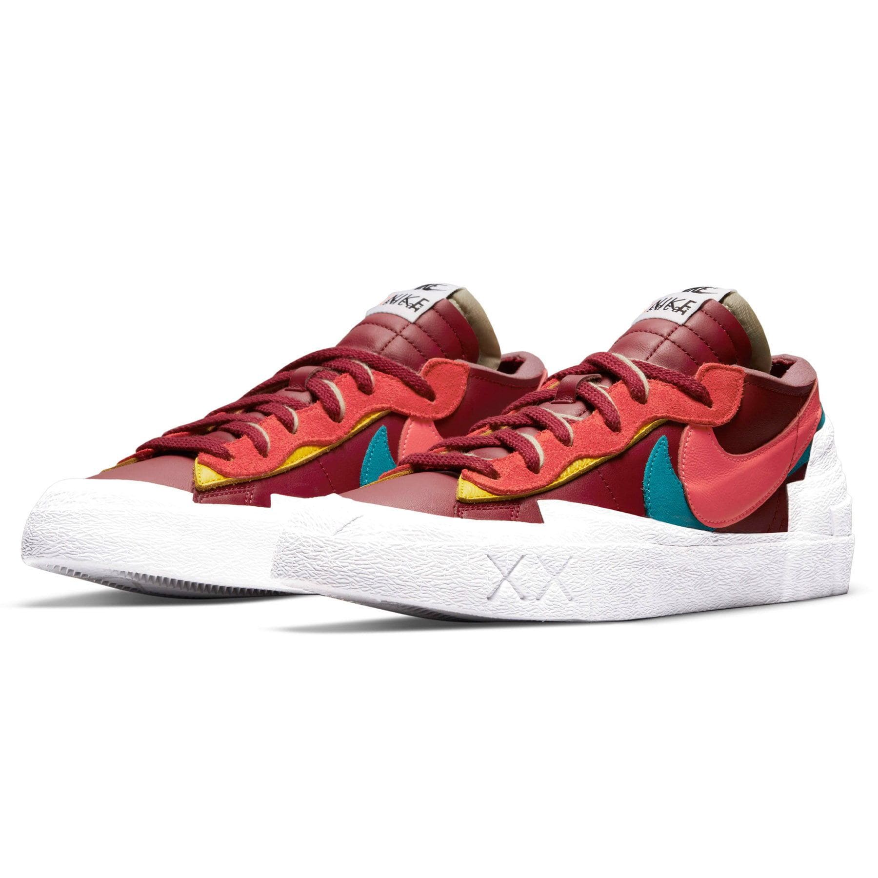 KAWS x sacai x Nike Blazer Low ¡®Team Red¡¯
