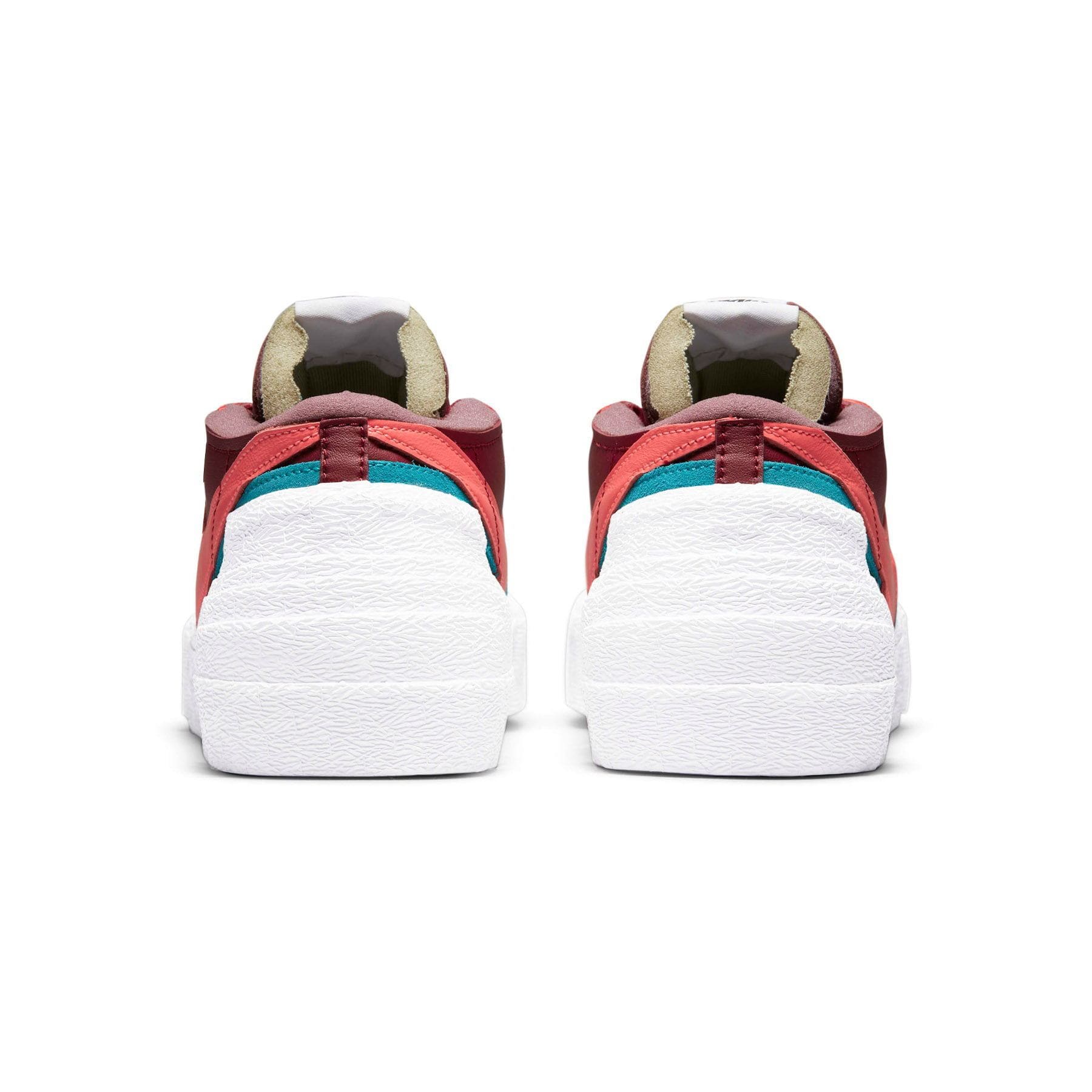 KAWS x sacai x Nike Blazer Low ¡®Team Red¡¯