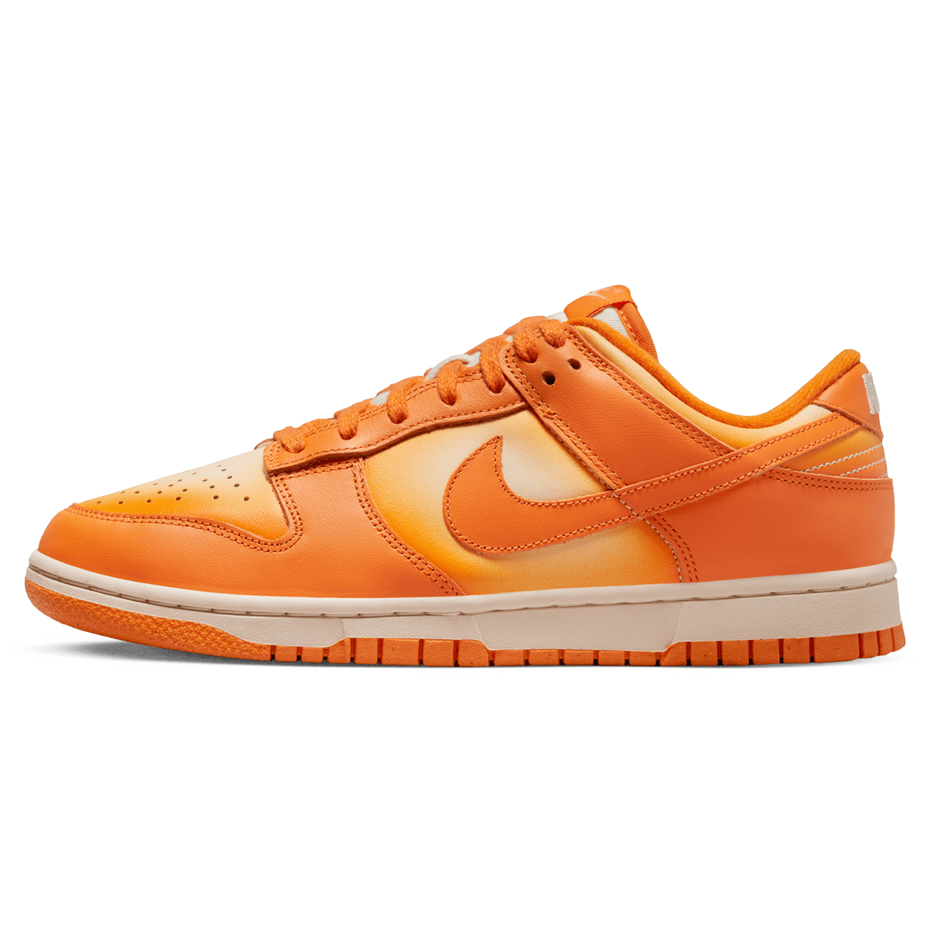 Nike Dunk Low Wmns 'Magma Orange'