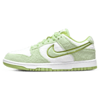 Nike Dunk Low SE Wmns 'Fleece - Honeydew'